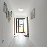 Casa Octaral *