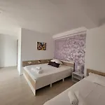 Casa Octaral Észak-Eforie
