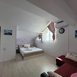 Casa Octaral